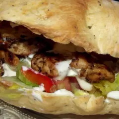 Jak zrobić pite na kebab - prosta receptura na idealne chlebki