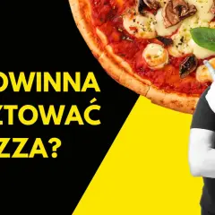 Mężczyzna w okularach wskazuje na pizzę z grzybami i mozzarellą.