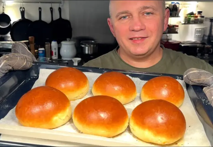 Jak upiec bułki do hamburgerów, które zachwycą Twoich gości