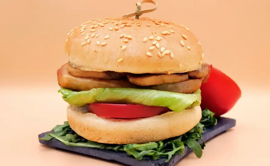 Jak składać burgera, aby uniknąć najczęstszych błędów i cieszyć się smakiem
