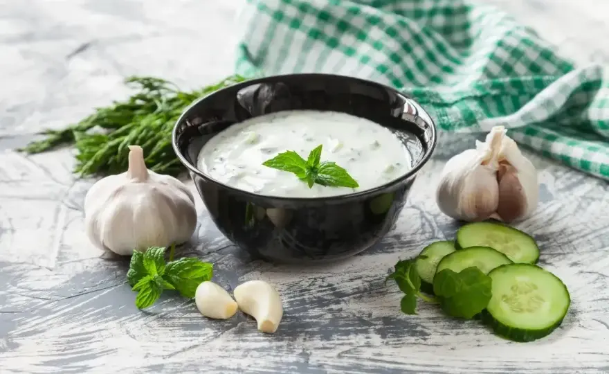 Tzatziki idealne? Sekrety kremowego sosu krok po kroku