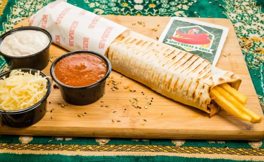 Ile kalorii ma kebab na talerzu? Zaskakujące różnice w kaloryczności