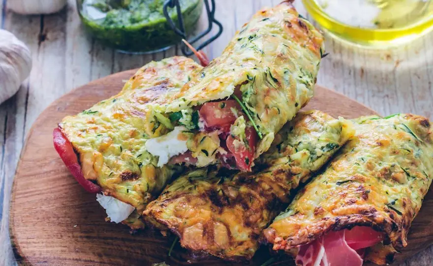 Tortilla z cukinii - idealny przepis na lekki posiłek