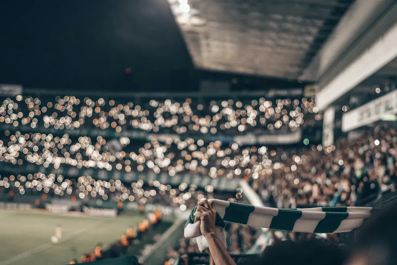 104 spotkania i 48 drużyn: futbol nigdy nie grał na taką skalę