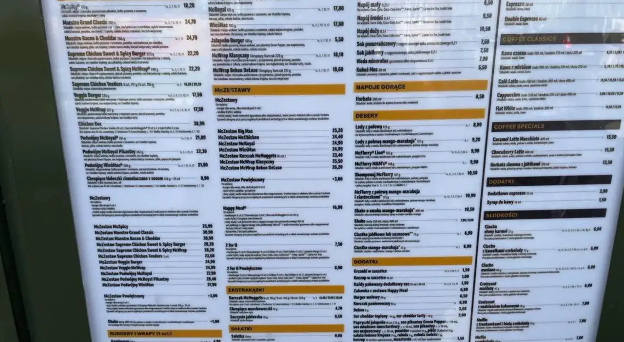 McZestaw Kurczak McNuggets kosztuje 23,40 zł.
