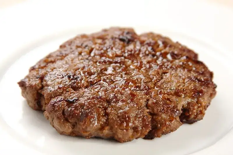 Zdjęcie Jakie mięso wołowe na burgera? Odkryj najlepsze kawałki dla smaku